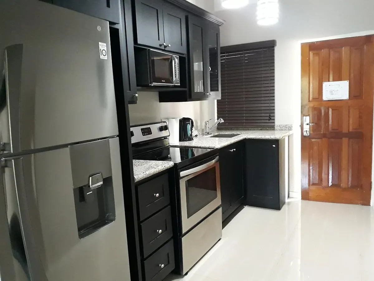 ***  Christar Villas Hotel Kingston Jamaica