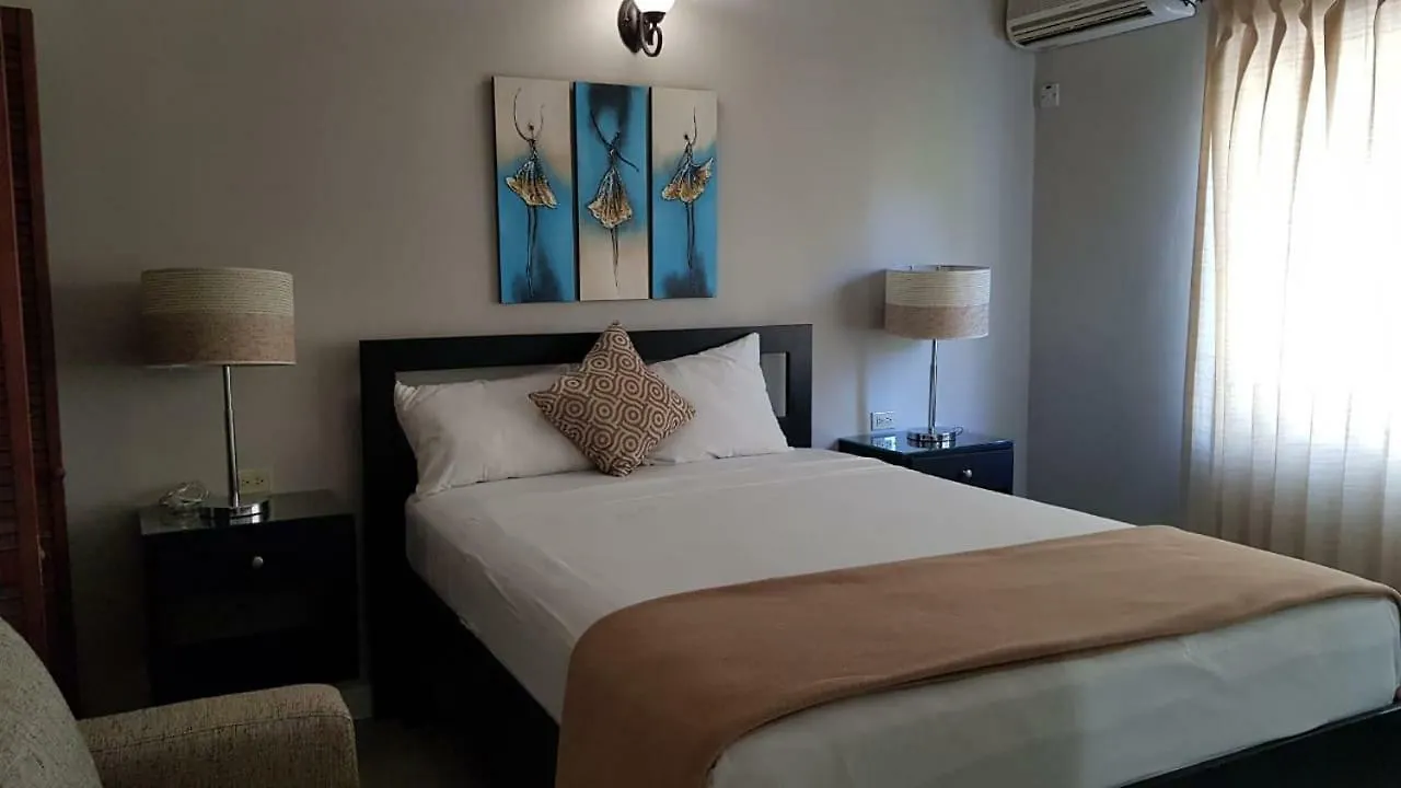 Christar Villas Hotel Kingston